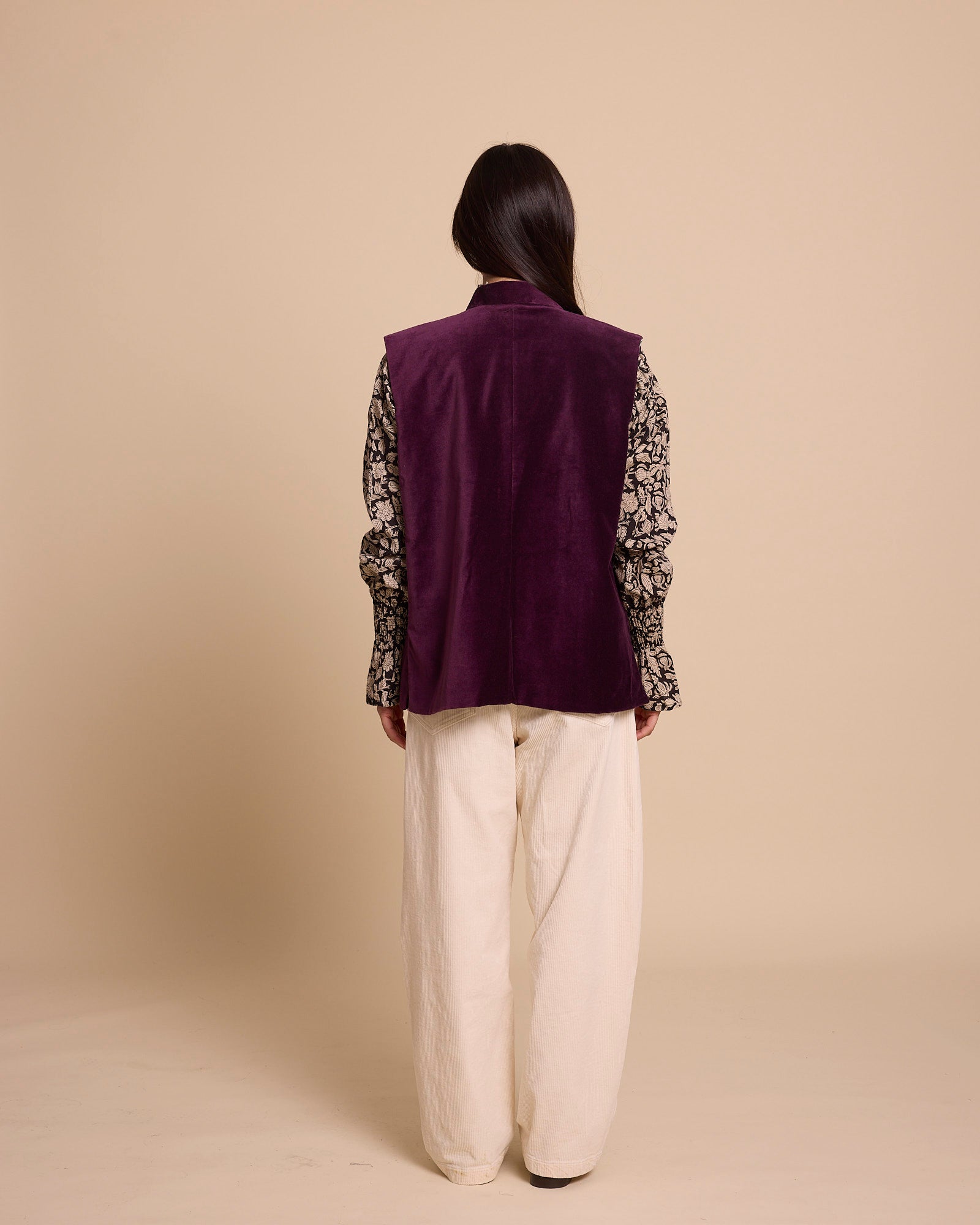 Antónia Vest